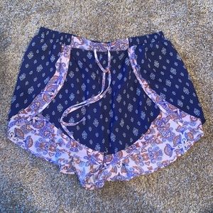 Flowy chiffon shorts
